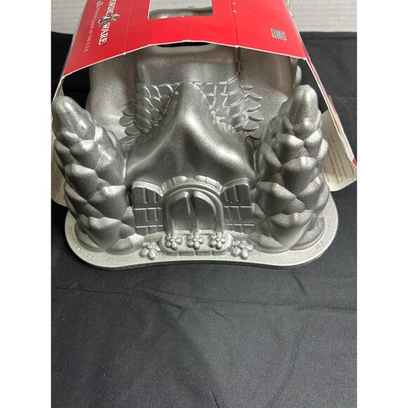 Nordic Fairytale Cottage  Cake Pan - Picture 5 of 8